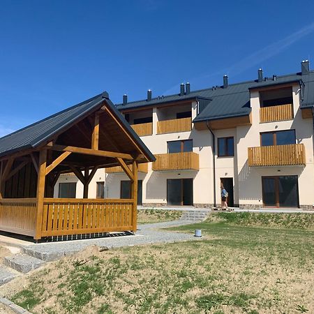 Apartman Mavis Kasperske Hory Exterior foto